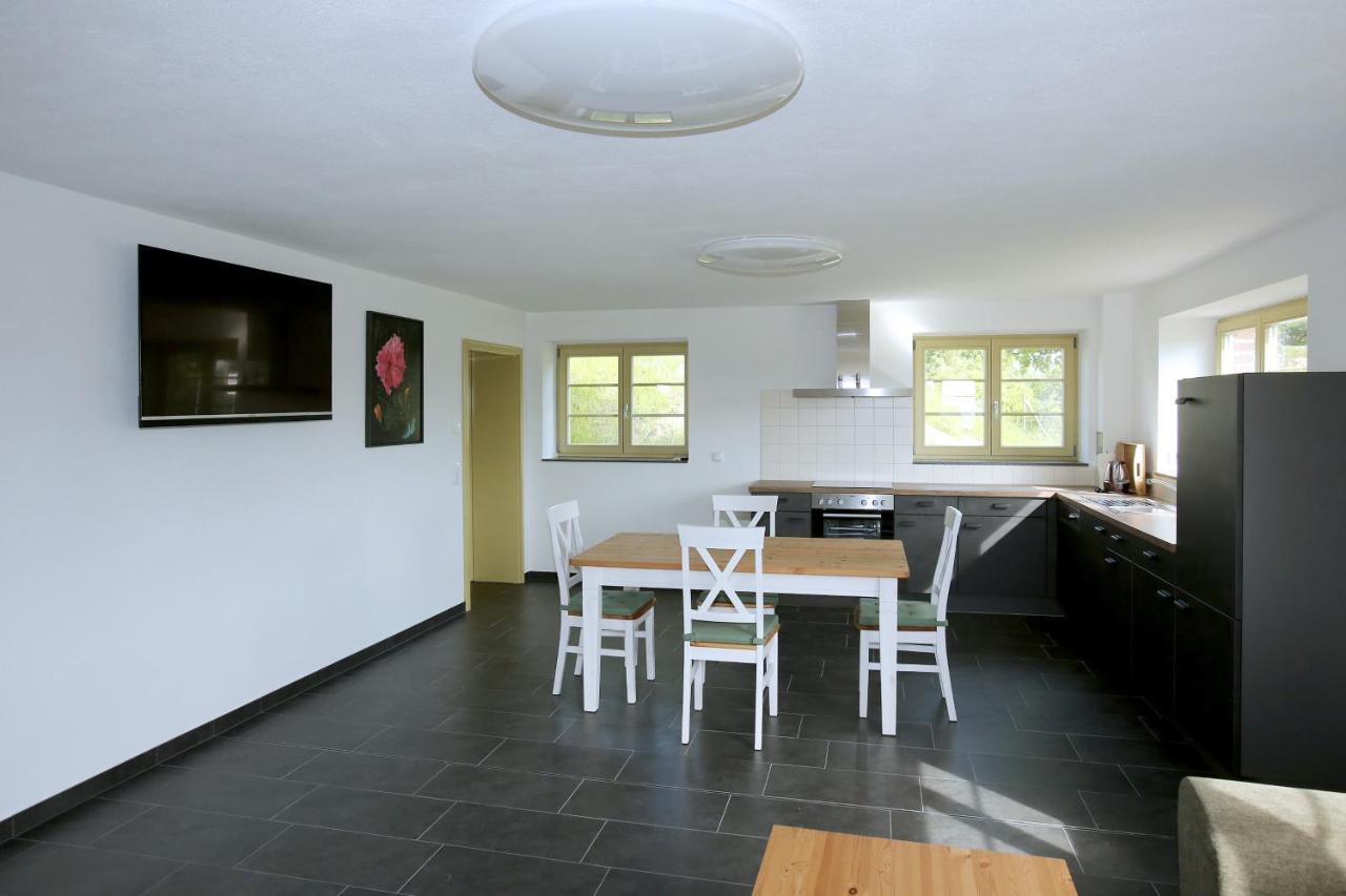 Bahnhof Hohen Mistorf Apartment Ngoại thất bức ảnh