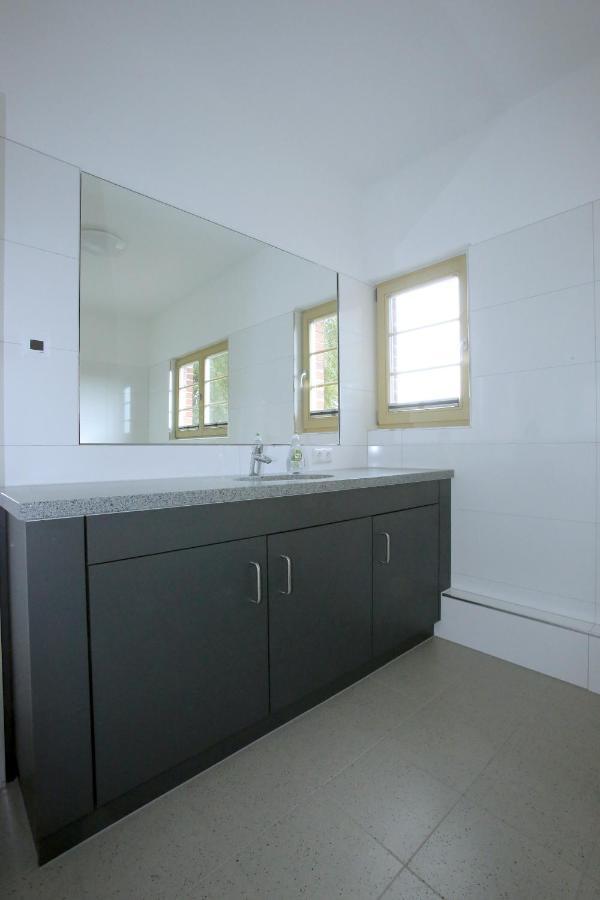 Bahnhof Hohen Mistorf Apartment Ngoại thất bức ảnh