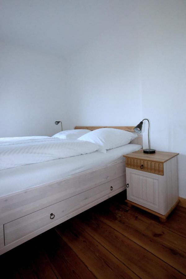 Bahnhof Hohen Mistorf Apartment Ngoại thất bức ảnh